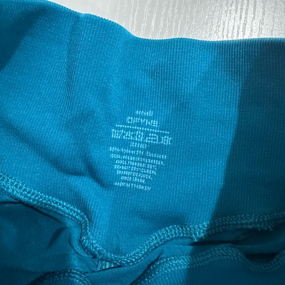 DFYNE Defy set - Picture 3 of 4